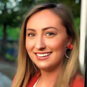 Meet your Posher, Amy